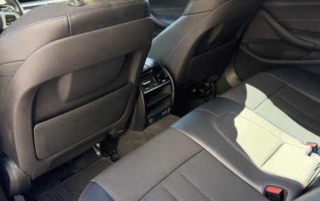 BMW 5 серия, 2019 год, 2 690 000 рублей, 17 фотография
