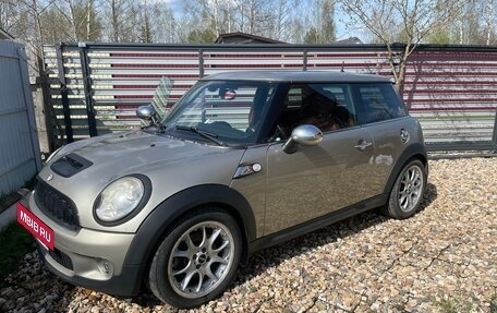 MINI Hatch, 2007 год, 930 000 рублей, 2 фотография