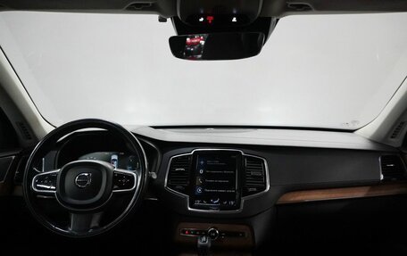 Volvo XC90 II рестайлинг, 2018 год, 3 813 000 рублей, 15 фотография
