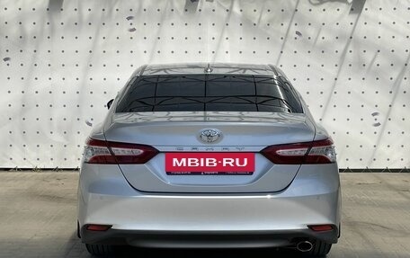 Toyota Camry, 2019 год, 2 990 000 рублей, 6 фотография
