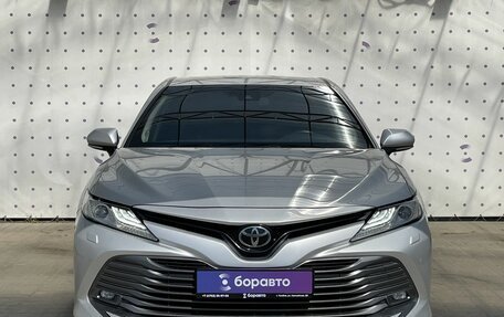 Toyota Camry, 2019 год, 2 990 000 рублей, 3 фотография