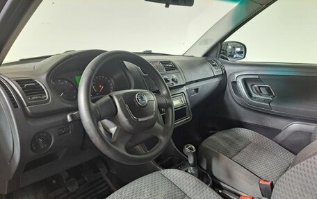 Skoda Fabia II, 2010 год, 390 000 рублей, 20 фотография