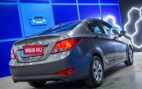 Hyundai Solaris II рестайлинг, 2016 год, 850 000 рублей, 21 фотография