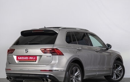 Volkswagen Tiguan II, 2018 год, 3 199 000 рублей, 7 фотография