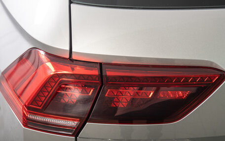 Volkswagen Tiguan II, 2018 год, 3 199 000 рублей, 23 фотография