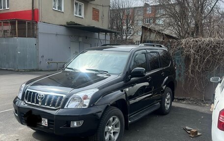Toyota Land Cruiser Prado 120 рестайлинг, 2007 год, 2 400 000 рублей, 2 фотография
