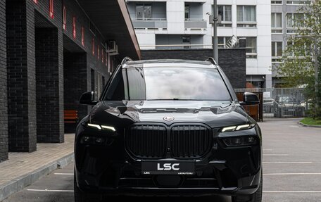 BMW X7, 2023 год, 16 090 000 рублей, 2 фотография