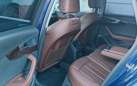 Audi A4, 2016 год, 2 000 000 рублей, 18 фотография