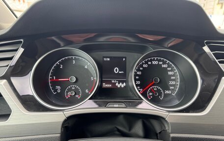 Volkswagen Touran III, 2019 год, 1 850 000 рублей, 15 фотография