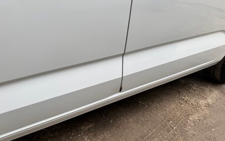 Volkswagen Touran III, 2019 год, 1 850 000 рублей, 18 фотография