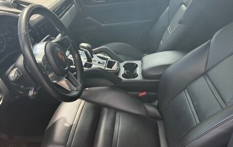 Porsche Cayenne III, 2018 год, 5 300 000 рублей, 8 фотография