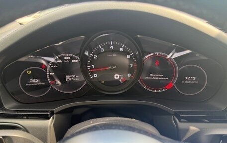 Porsche Cayenne III, 2018 год, 5 300 000 рублей, 9 фотография