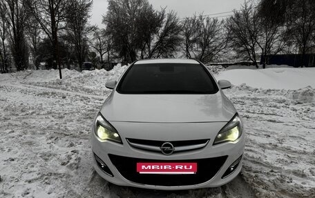 Opel Astra J, 2012 год, 800 000 рублей, 4 фотография