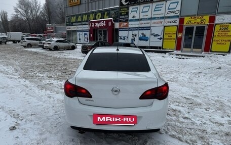 Opel Astra J, 2012 год, 800 000 рублей, 7 фотография