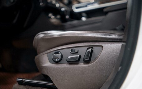 Volkswagen Touareg III, 2015 год, 3 332 000 рублей, 11 фотография