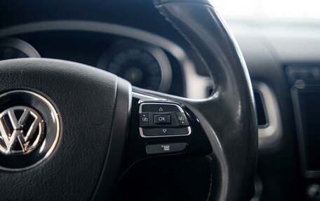 Volkswagen Touareg III, 2015 год, 3 332 000 рублей, 14 фотография