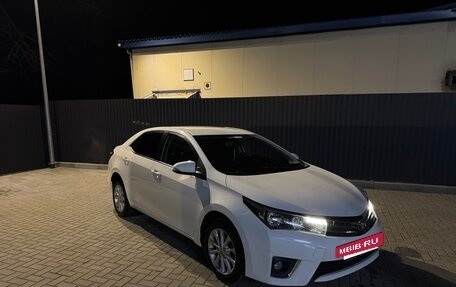 Toyota Corolla, 2013 год, 1 365 000 рублей, 6 фотография