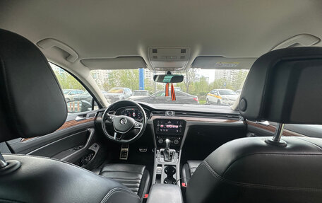 Volkswagen Passat B8 рестайлинг, 2018 год, 1 930 000 рублей, 6 фотография