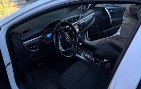 Toyota Corolla, 2013 год, 1 365 000 рублей, 12 фотография