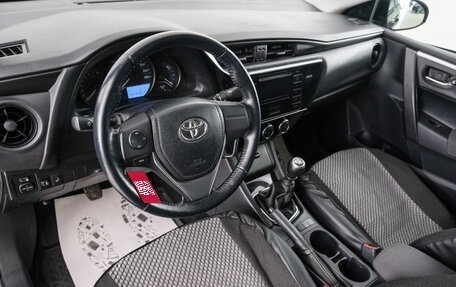 Toyota Corolla, 2017 год, 1 549 000 рублей, 9 фотография