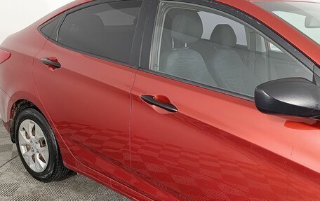 Hyundai Solaris II рестайлинг, 2015 год, 980 000 рублей, 23 фотография