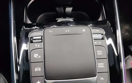 Mercedes-Benz GLA, 2022 год, 2 460 000 рублей, 13 фотография