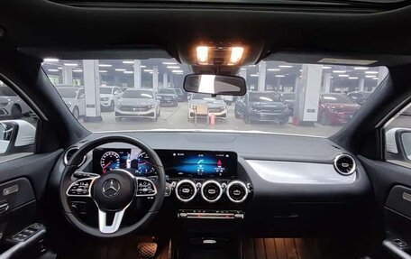 Mercedes-Benz GLA, 2022 год, 2 460 000 рублей, 15 фотография