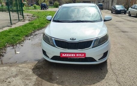KIA Rio III рестайлинг, 2015 год, 490 000 рублей, 1 фотография