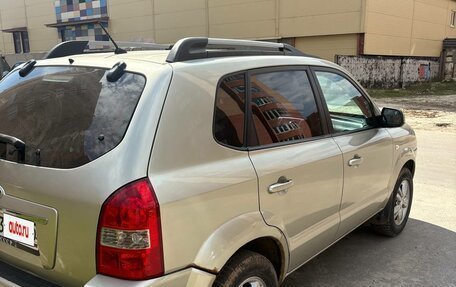 Hyundai Tucson III, 2008 год, 680 000 рублей, 3 фотография
