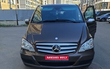 Mercedes-Benz Viano, 2013 год, 1 900 000 рублей, 1 фотография
