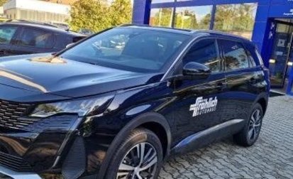 Peugeot 5008 II, 2023 год, 4 213 000 рублей, 1 фотография