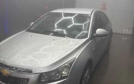 Chevrolet Cruze II, 2010 год, 599 999 рублей, 1 фотография