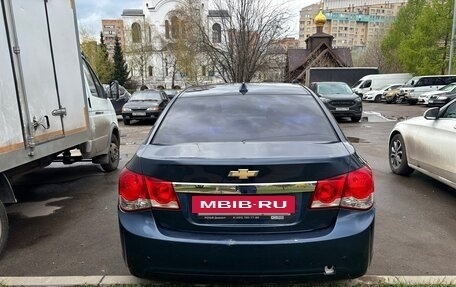 Chevrolet Cruze II, 2010 год, 500 000 рублей, 5 фотография