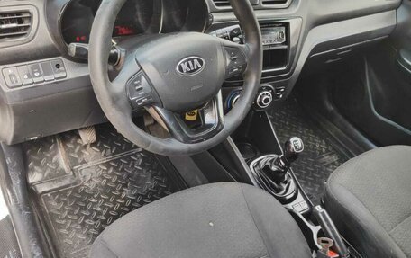 KIA Rio III рестайлинг, 2015 год, 490 000 рублей, 5 фотография