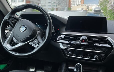 BMW 5 серия, 2018 год, 3 300 000 рублей, 9 фотография