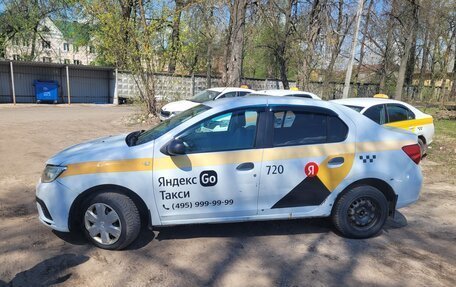 Renault Logan II, 2018 год, 350 000 рублей, 2 фотография