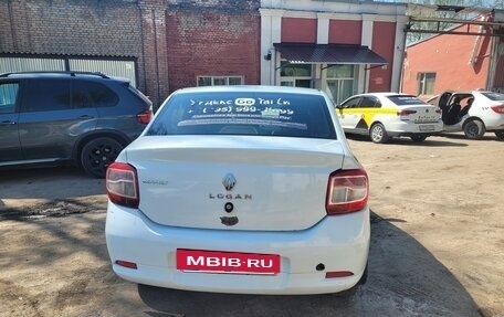 Renault Logan II, 2018 год, 350 000 рублей, 3 фотография