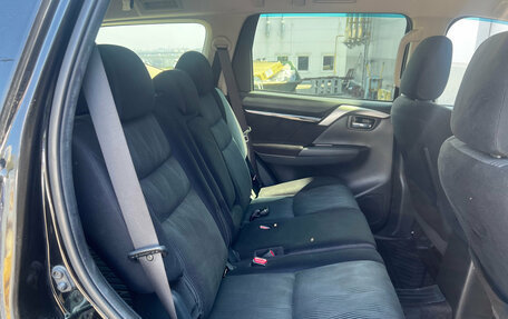 Mitsubishi Pajero Sport III рестайлинг, 2017 год, 2 745 000 рублей, 10 фотография
