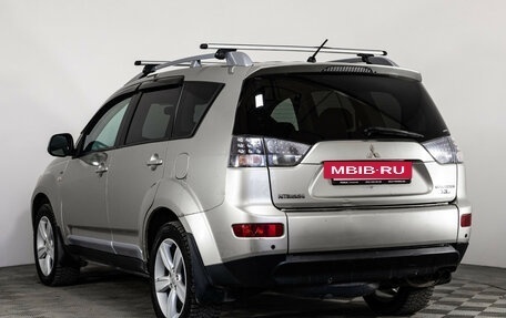Mitsubishi Outlander III рестайлинг 3, 2007 год, 949 000 рублей, 7 фотография