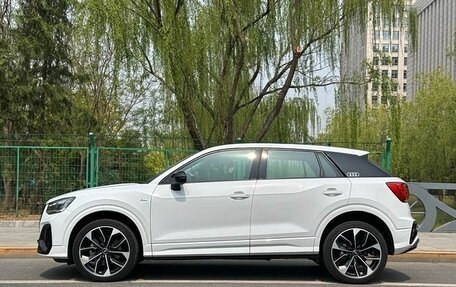 Audi Q2 I, 2023 год, 1 892 000 рублей, 2 фотография