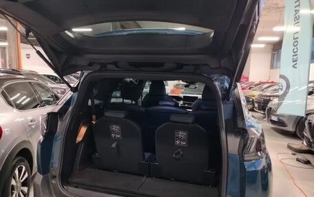 Peugeot 5008 II, 2024 год, 3 946 000 рублей, 7 фотография