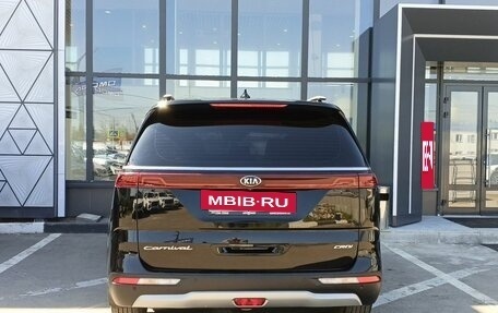 KIA Carnival, 2021 год, 3 899 000 рублей, 6 фотография