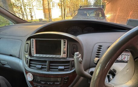 Toyota Estima III рестайлинг -2, 2001 год, 410 000 рублей, 26 фотография