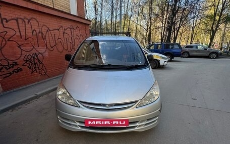 Toyota Estima III рестайлинг -2, 2001 год, 410 000 рублей, 19 фотография