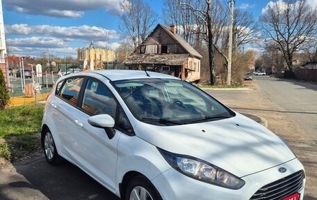 Ford Fiesta, 2016 год, 1 050 000 рублей, 3 фотография