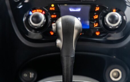 Nissan Juke II, 2011 год, 968 000 рублей, 23 фотография