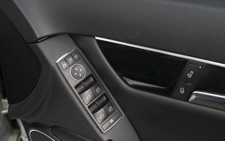 Mercedes-Benz C-Класс, 2012 год, 1 800 000 рублей, 19 фотография