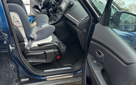Renault Scenic IV, 2017 год, 1 650 000 рублей, 20 фотография