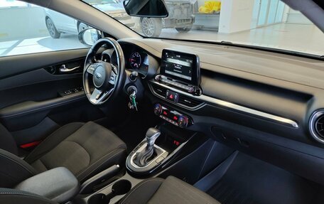 KIA Cerato IV, 2021 год, 2 249 000 рублей, 7 фотография