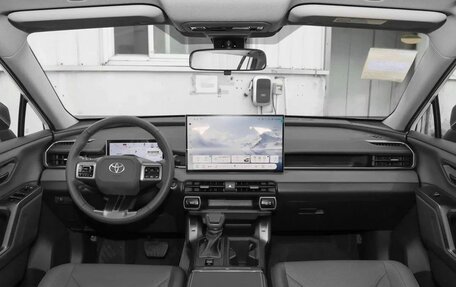 Toyota RAV4, 2026 год, 4 290 000 рублей, 30 фотография